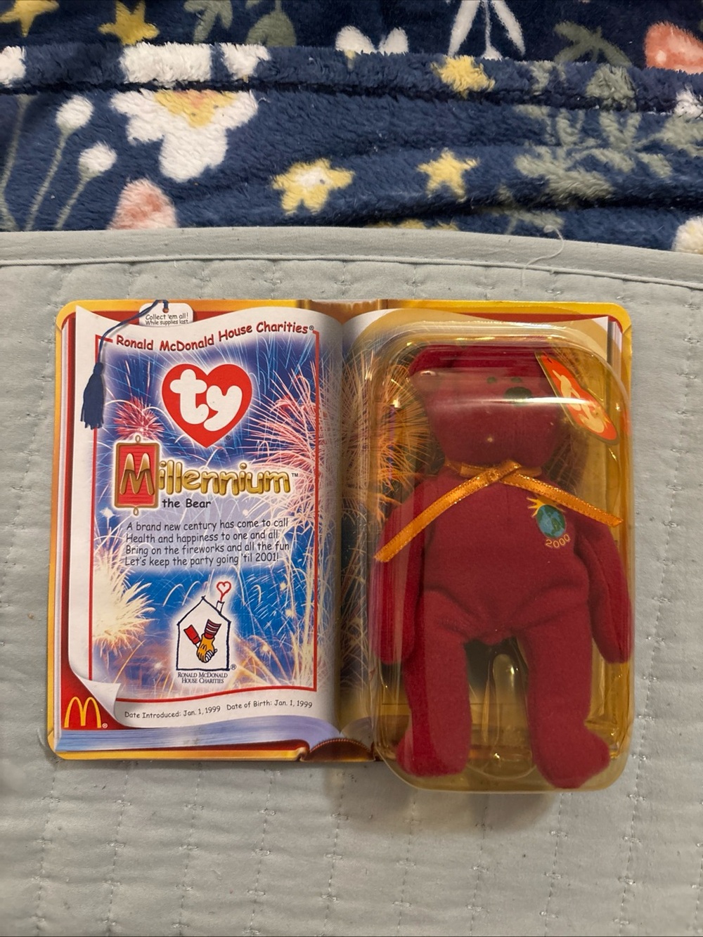 Ty Millennium Beanie Baby Bear - Red with Gold Ribbon